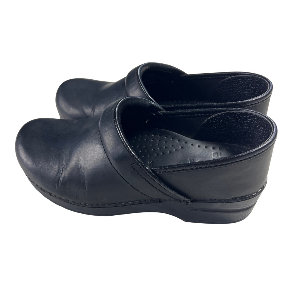 Dansko Professional Clogs Women 38 Black Leather Slip On Nursing Work Shoes